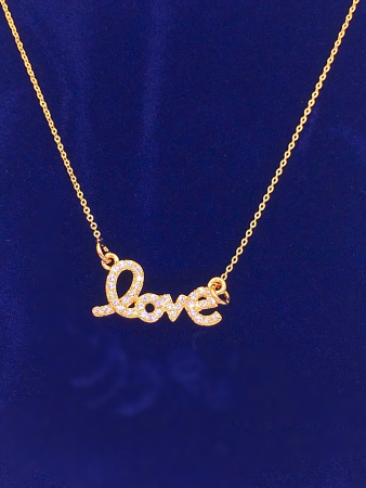 Ожерелье "LOVE"