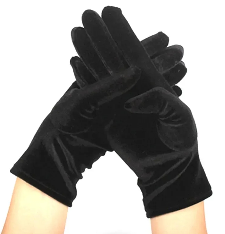 Перчатки бархатные, черные