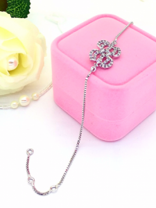 Браслет "Изящный орнамент"